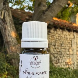 Huile essentielle de Menthe poivrée.